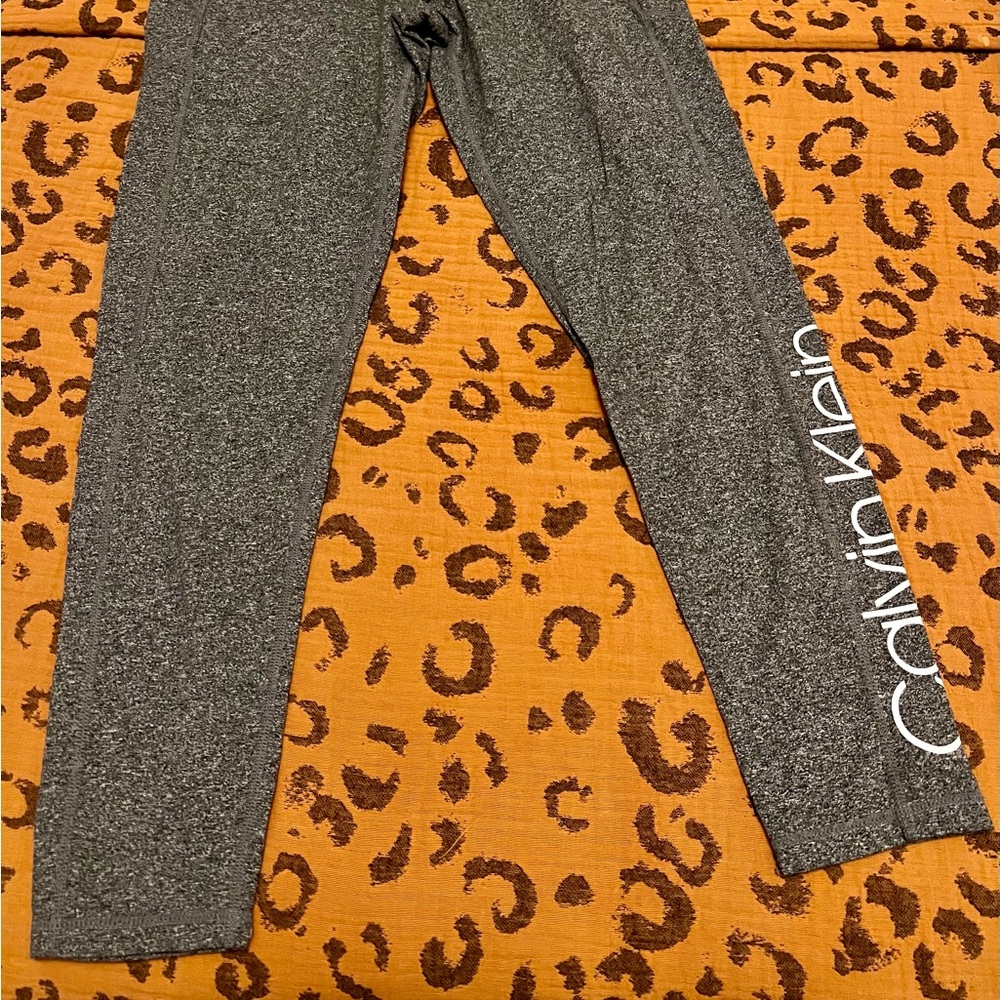 Calvin Klein | Mid-Rise Full Length Leggings